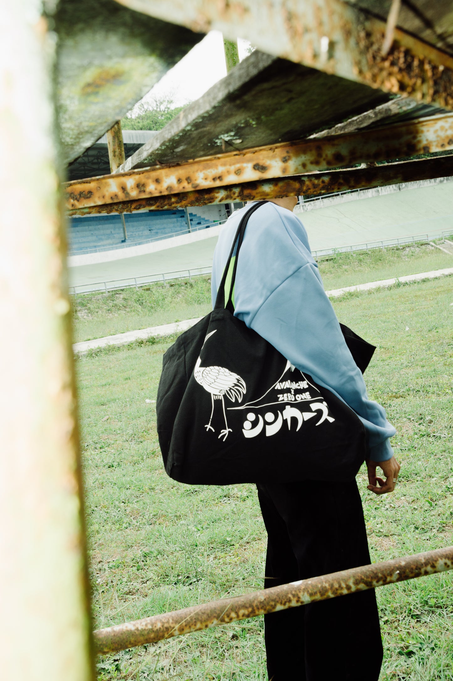 Gwanzi Oversized Cotton Canvas Tote Bag