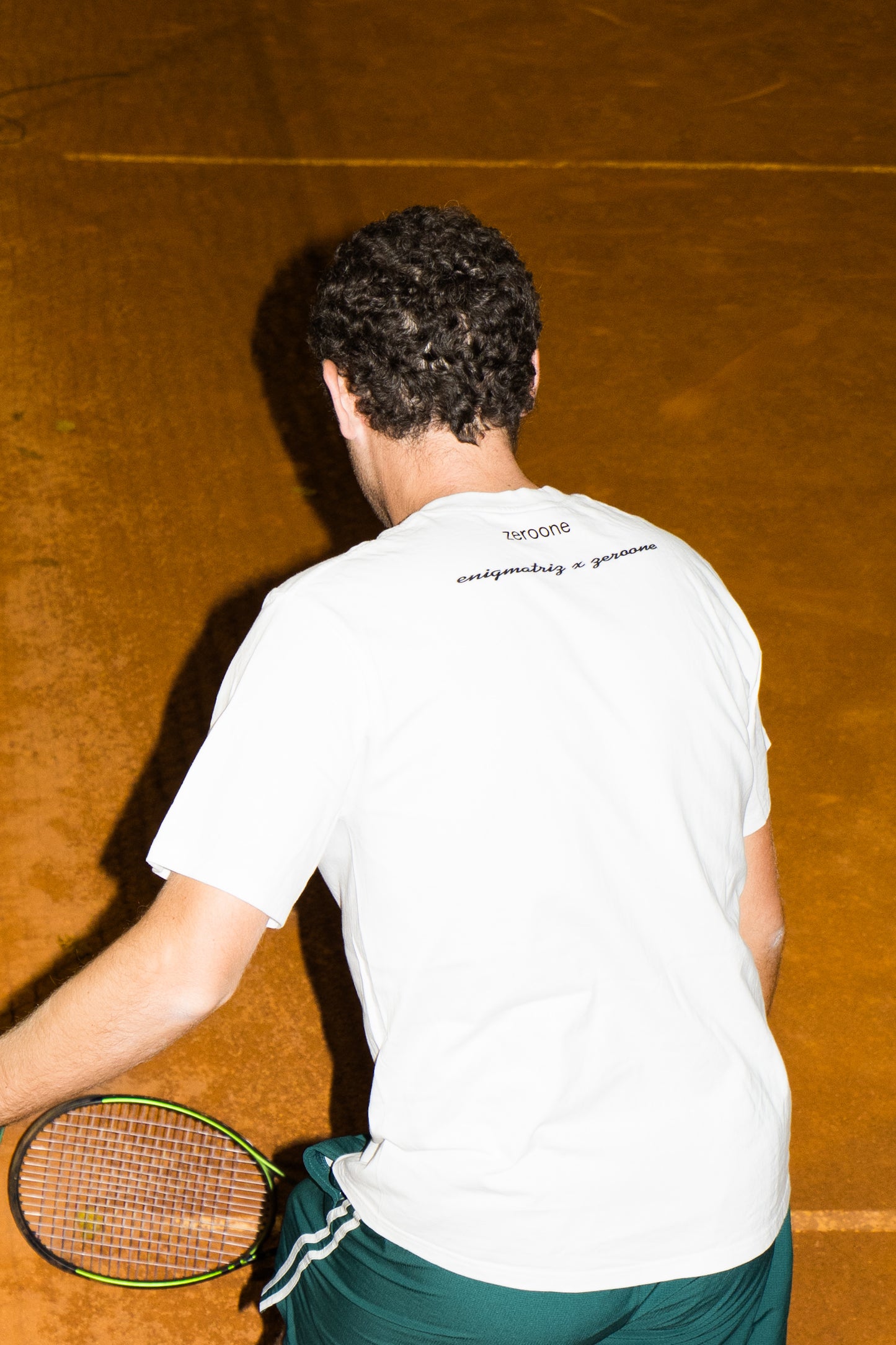 Tennis T-Shrit enigmatriz